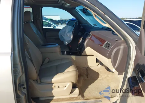 2013 GMC Yukon Xl 1500 Denali из США, поврежденный, VIN 1GKS2MEF9DR245165